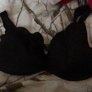 Cacique cushion bra size 42D